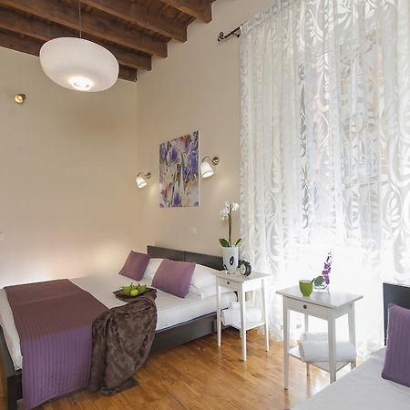 Fl Apartments Charming Flat In The Heart Of Trastevere Рим Екстер'єр фото
